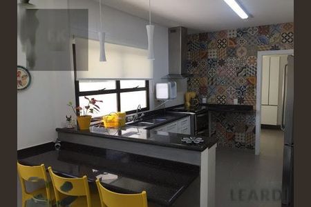 Casa à venda com 3 quartos, 362m² em Alphaville, Santana de Parnaíba