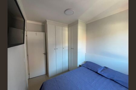 Quarto de apartamento para alugar com 2 quartos, 50m² em Jardim Elizabete, Embu das Artes