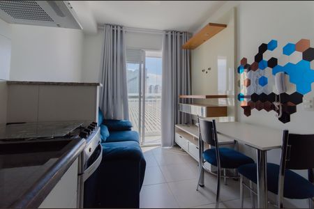 Apartamento para alugar com 28m², 1 quarto e sem vaga Apartamento para alugar com 28m², 1 quarto e sem vagaSala