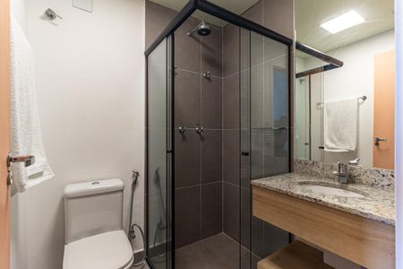 Banheiro de kitnet/studio para alugar com 1 quarto, 25m² em Campos Elíseos, São Paulo