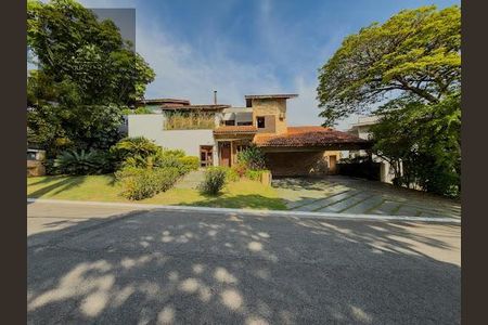 Casa à venda com 3 quartos, 450m² em Alphaville, Santana de Parnaíba