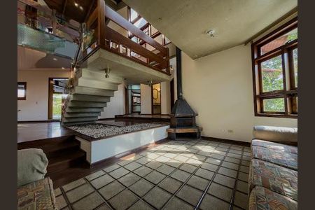 Casa à venda com 3 quartos, 450m² em Alphaville, Santana de Parnaíba