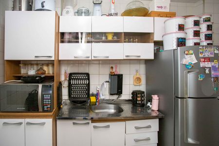 Cozinha de apartamento à venda com 2 quartos, 49m² em Serraria, Diadema