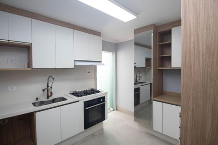 Cozinha - Armários de casa à venda com 2 quartos, 130m² em Parque Vitoria, São Paulo