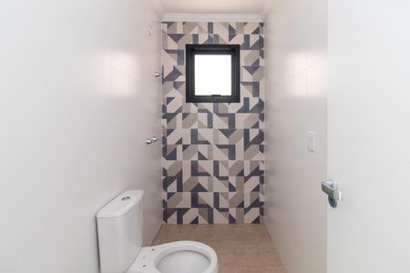 Banheiro Social de casa para alugar com 3 quartos, 95m² em Hípica, Porto Alegre