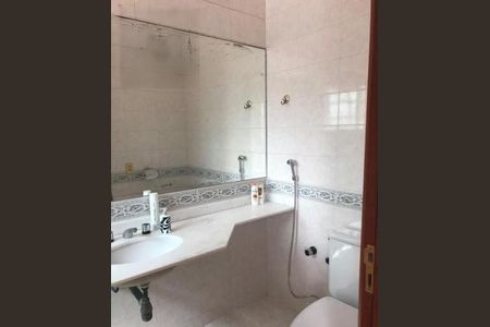 Casa à venda com 4 quartos, 329m² em Alphaville, Santana de Parnaíba