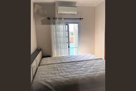 Casa à venda com 329m², 4 quartos e 4 vagas