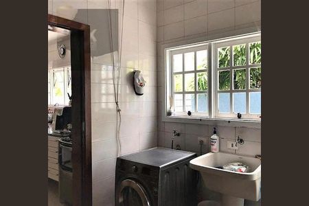 Casa à venda com 4 quartos, 329m² em Alphaville, Santana de Parnaíba