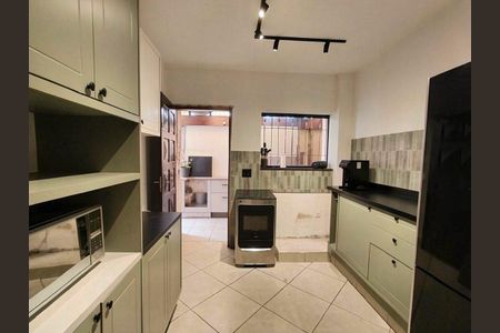 Cozinha de casa à venda com 2 quartos, 161m² em Parque Assuncao, Taboão da Serra