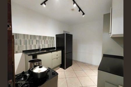 Cozinha de casa à venda com 2 quartos, 161m² em Parque Assuncao, Taboão da Serra