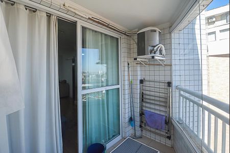 Sacada de apartamento à venda com 3 quartos, 82m² em Vila Mussoline, São Bernardo do Campo