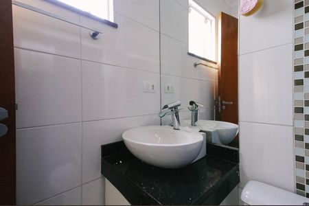 Banheiro da Suíte 2 de casa de condomínio à venda com 2 quartos, 65m² em Vila Ré, São Paulo