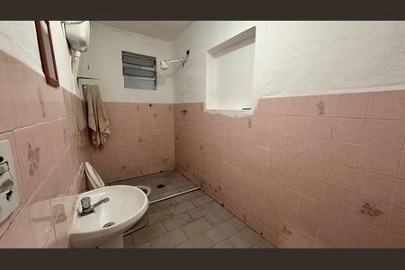 Casa para alugar com 2 quartos, 100m² em Jardim Neide, São Paulo