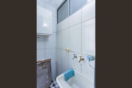 Área de Serviço de apartamento para alugar com 2 quartos, 44m² em Parque Sao Luis, São Paulo