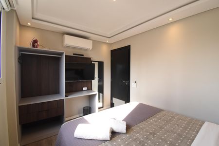 Quarto de apartamento à venda com 1 quarto, 43m² em Rebouças, Curitiba