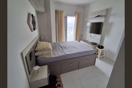 Sala de apartamento para alugar com 3 quartos, 118m² em Vila Caiçara, Praia Grande