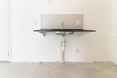 Cozinha / Área de Serviço de apartamento à venda com 2 quartos, 37m² em Barra Funda, São Paulo