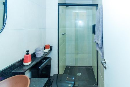 Apartamento à venda com 90m², 2 quartos e 1 vaga Apartamento à venda com 90m², 2 quartos e 1 vagaBanheiro