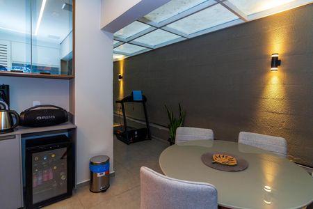 Apartamento à venda com 90m², 2 quartos e 1 vaga Apartamento à venda com 90m², 2 quartos e 1 vagaEspaço Gourmet
