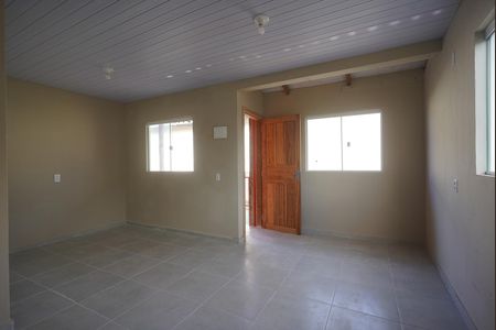 Sala de kitnet/studio para alugar com 1 quarto, 25m² em Serraria, São José