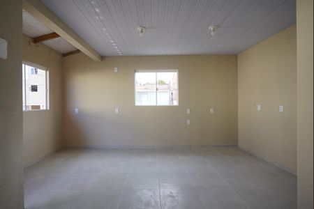 Sala - quarto de kitnet/studio para alugar com 1 quarto, 25m² em Serraria, São José