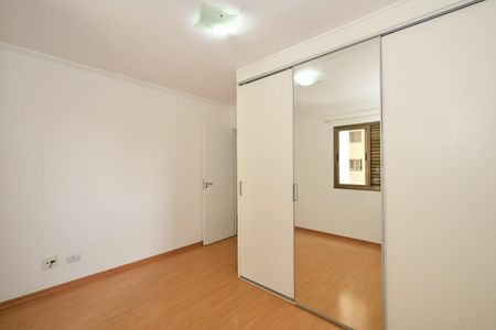 Apartamento para alugar com 117m², 3 quartos e 1 vagaQuarto 2