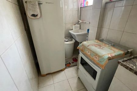 Cozinha de apartamento para alugar com 1 quarto, 45m² em Centro, Duque de Caxias