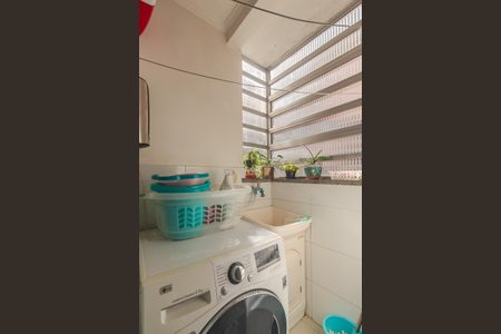 Cozinha e Área de Serviço de apartamento à venda com 3 quartos, 78m² em Menino Deus, Porto Alegre