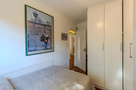 Quarto 2 de apartamento à venda com 3 quartos, 78m² em Menino Deus, Porto Alegre