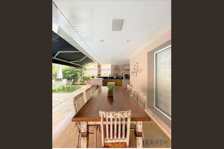 Casa à venda com 4 quartos, 530m² em Jardim Paulista, Barueri