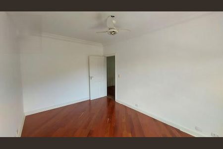Casa à venda com 3 quartos, 266m² em Alphaville, Santana de Parnaíba