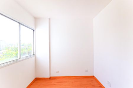 Quarto 2  de apartamento para alugar com 2 quartos, 60m² em Todos Os Santos, Rio de Janeiro