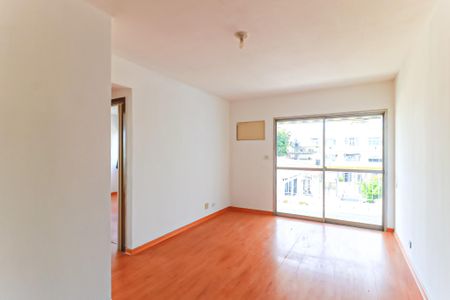 Apartamento para alugar com 2 quartos, 60m² em Todos Os Santos, Rio de Janeiro