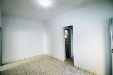 Sala de casa para alugar com 2 quartos, 60m² em Penha, Rio de Janeiro