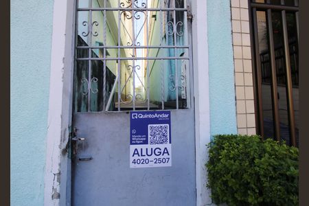 Placa  de casa para alugar com 2 quartos, 60m² em Penha, Rio de Janeiro