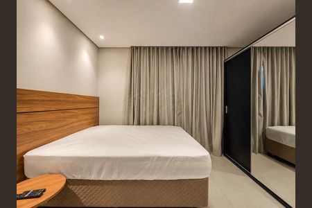 Quarto de kitnet/studio para alugar com 1 quarto, 25m² em Vila Nova, Novo Hamburgo