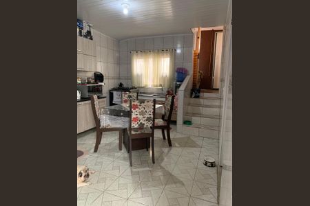 Sala de casa à venda com 3 quartos, 125m² em Jardim Rizzo, Guarulhos
