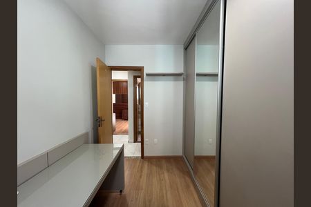 Quarto 3 de casa para alugar com 3 quartos, 115m² em Manacás, Belo Horizonte
