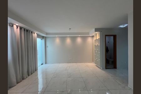 Casa para alugar com 3 quartos, 115m² em Manacás, Belo Horizonte