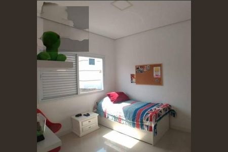 Casa à venda com 5 quartos, 245m² em Suru, Barueri