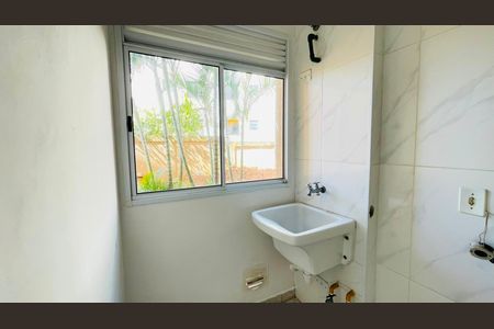 Área de Serviço de apartamento para alugar com 2 quartos, 50m² em Jardim Isis, Cotia