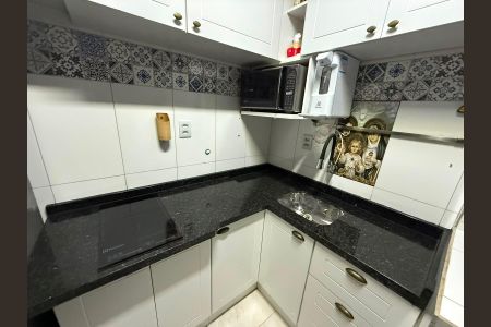 Cozinha de apartamento para alugar com 2 quartos, 56m² em Vila America, Carapicuíba
