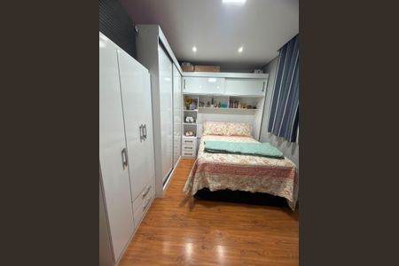 Quarto de apartamento para alugar com 2 quartos, 56m² em Vila America, Carapicuíba