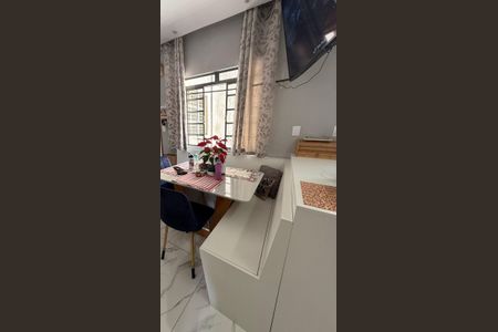 Sala de apartamento para alugar com 2 quartos, 56m² em Vila America, Carapicuíba
