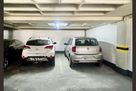 Apartamento à venda com 2 quartos, 140m² em Floresta, Belo Horizonte