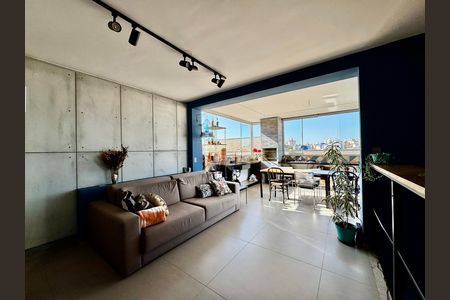Apartamento à venda com 2 quartos, 140m² em Floresta, Belo Horizonte