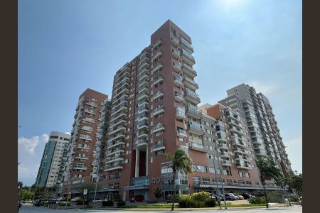 Fachada de apartamento para alugar com 1 quarto, 63m² em Barra da Tijuca, Rio de Janeiro