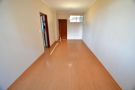 Sala de apartamento para alugar com 2 quartos, 80m² em Cambuí, Campinas
