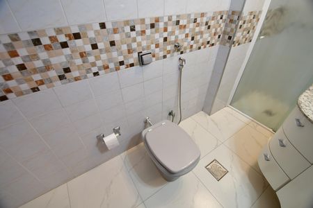 Apartamento para alugar com 80m², 2 quartos e sem vagaBanheiro