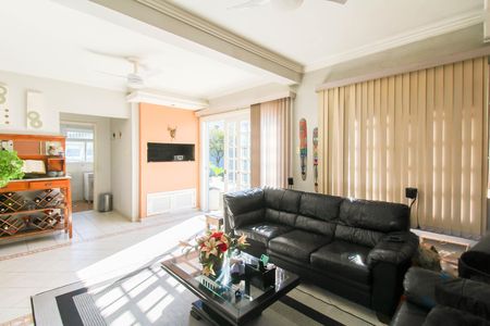 Sala 1 de casa à venda com 5 quartos, 250m² em Marechal Rondon, Canoas